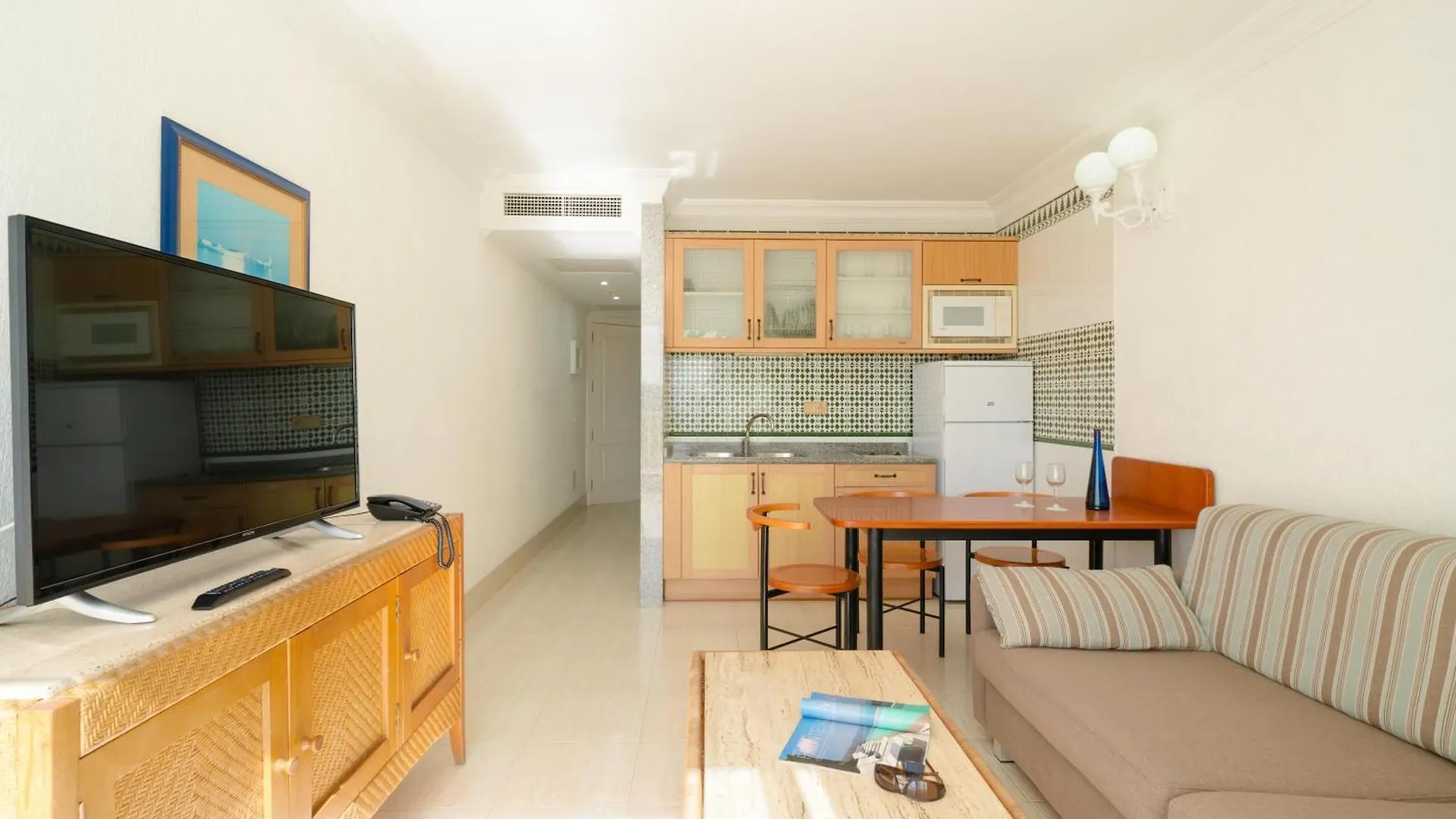 Plus Fariones Apartamentos Puerto del Carmen  Puerto del Carmen (Lanzarote)